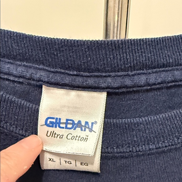 Gildan Ultra Cotton Navy Shirt Fresno State - Picture 2 of 9